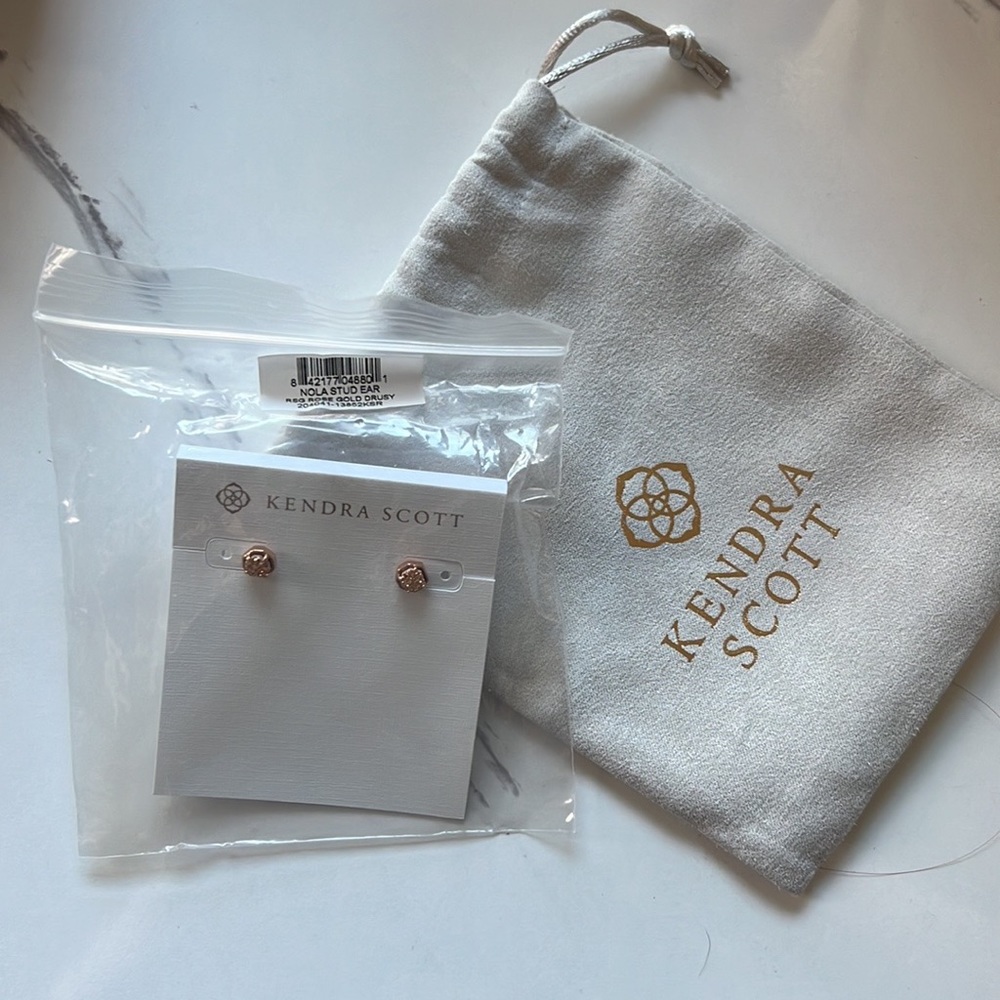 Kendra Scott Nola Studs